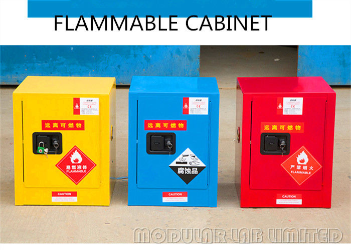 Professional Flammable Storage Cabinet With 5cm Height Spill